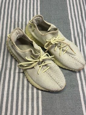 Adidas Yeezy Boost V350 V2 Butter size 8